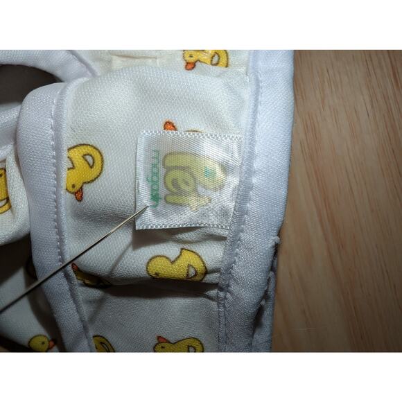 Pet Magasin Polyester Ducky Print Dog Diaper Waterproof Lining Size S/M Fits Pug - Picture 7 of 8